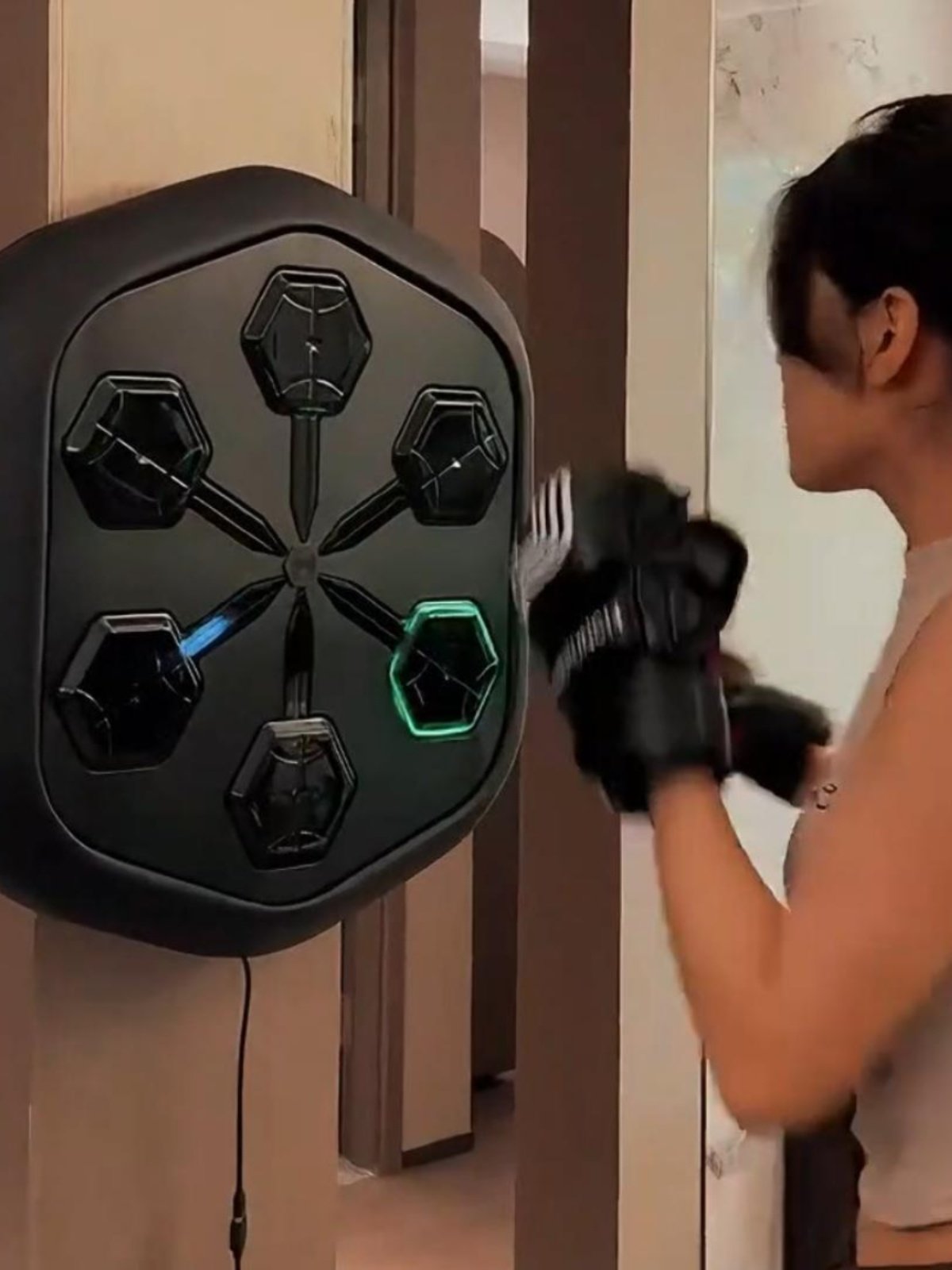 Smart Music Boxing Machine ? Bluetooth Wall Training Pad